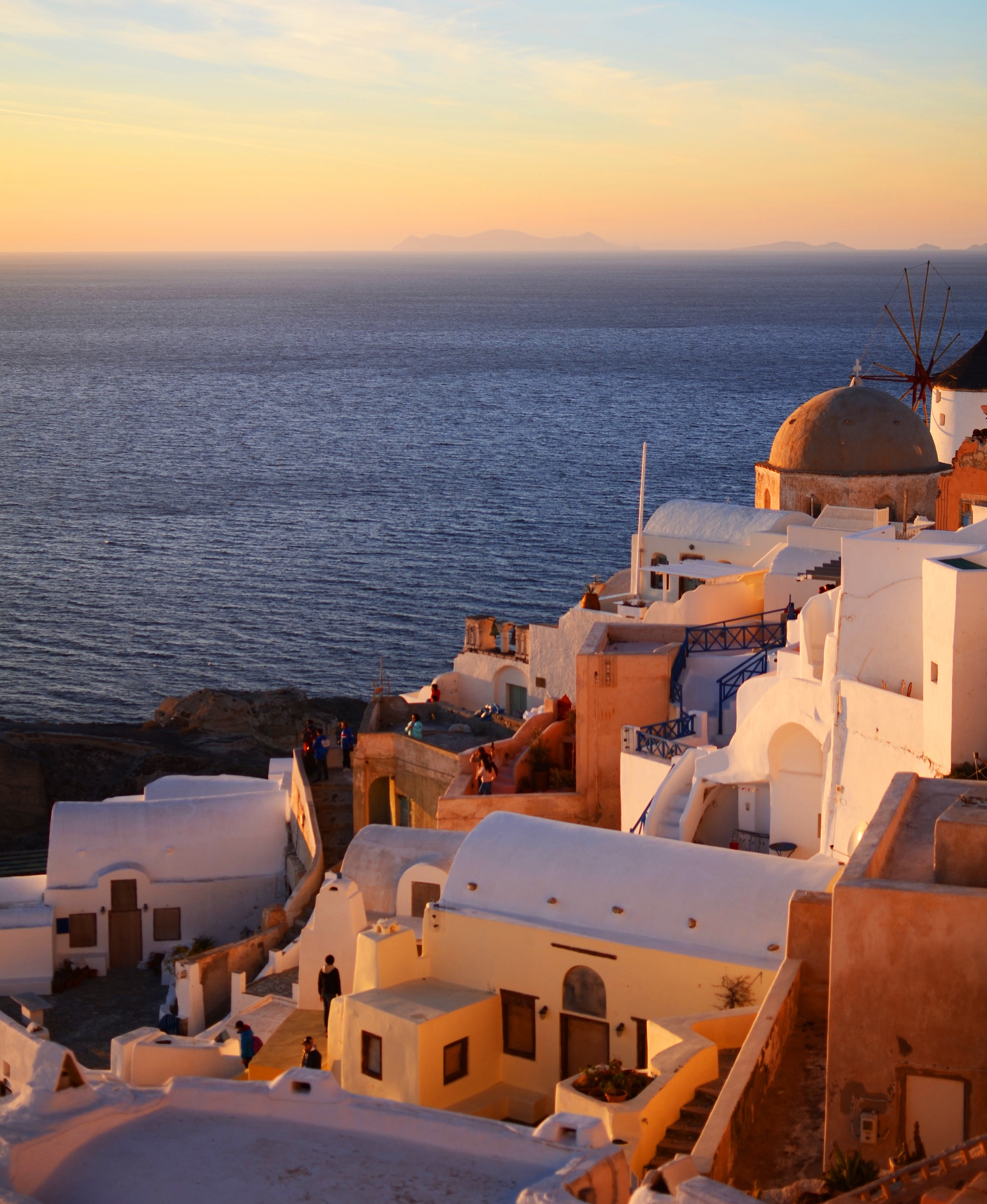 Photo by Eugene Chan, https://unsplash.com/@genelumo